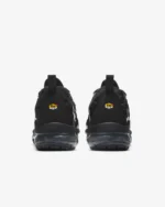 Nike Air VaporMax Plus - Imagen 4